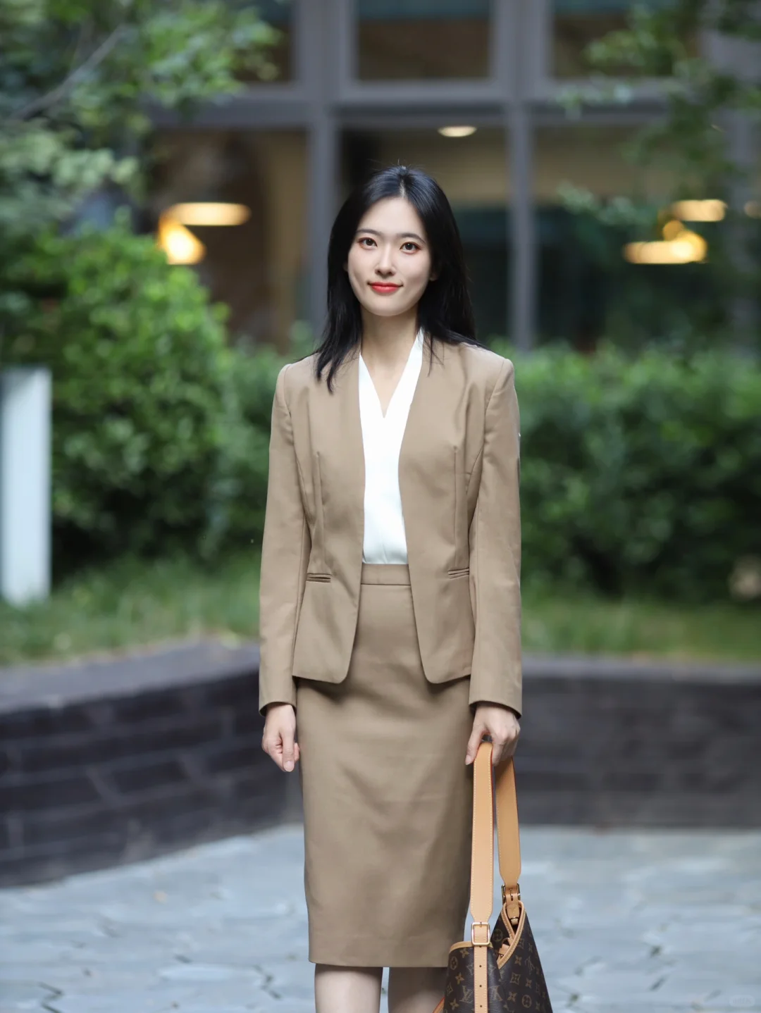 通勤面试穿搭💼喜欢一些自信大方的瞬间～