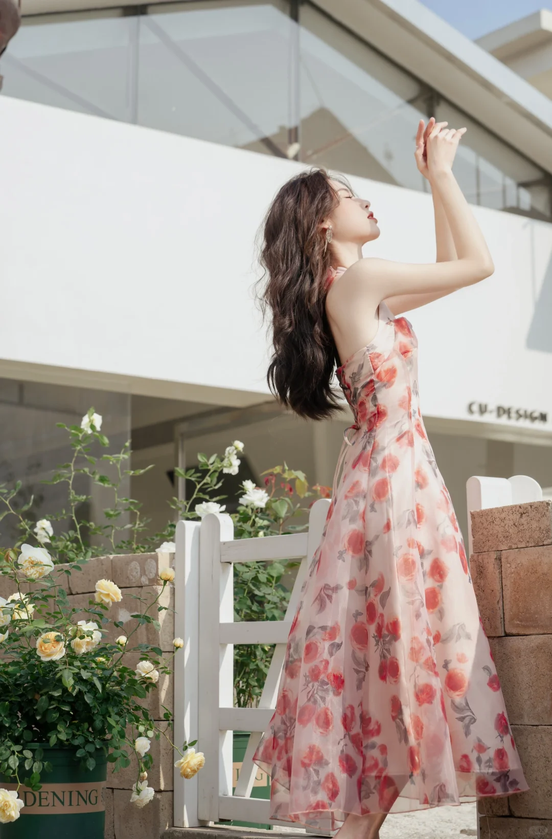 浪漫法式情怀|你是人间四月天|纯欲挂脖吊带