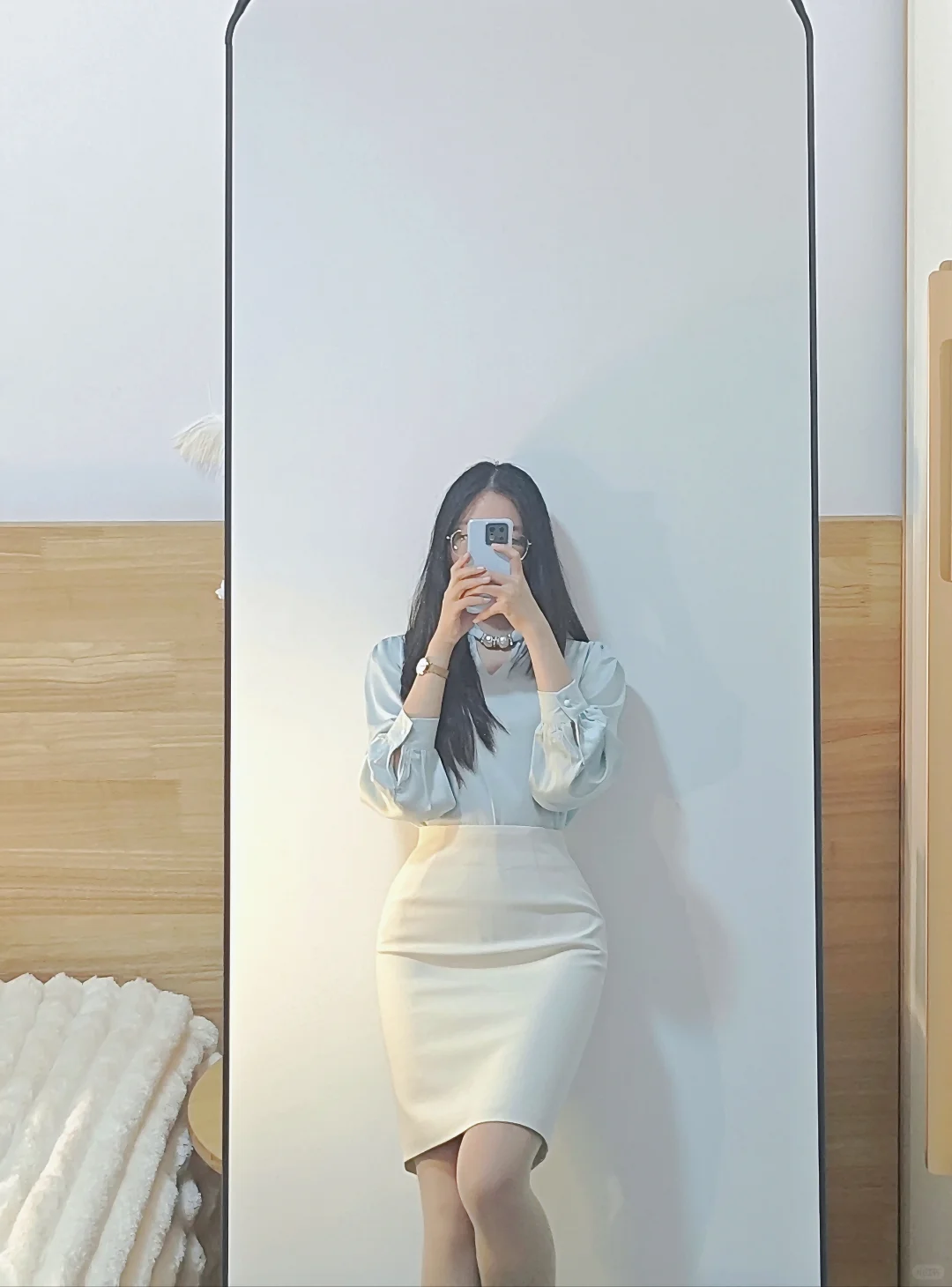 上班通勤搭配👗 | 肉丝 蓝衬衫 包臀裙