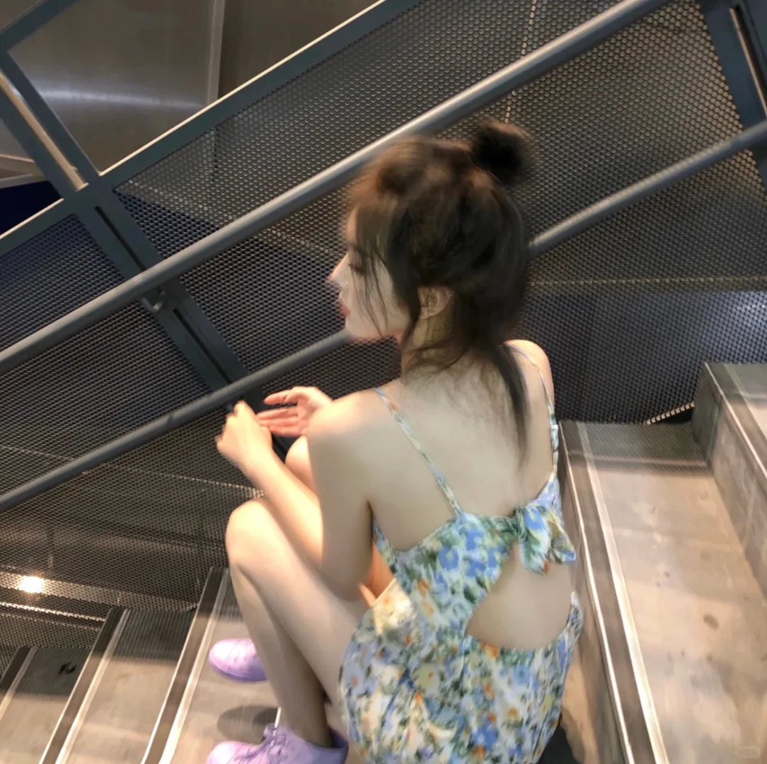 🐈‍⬛ ° ᐝ‌后背杀！夏天都给我大胆穿！