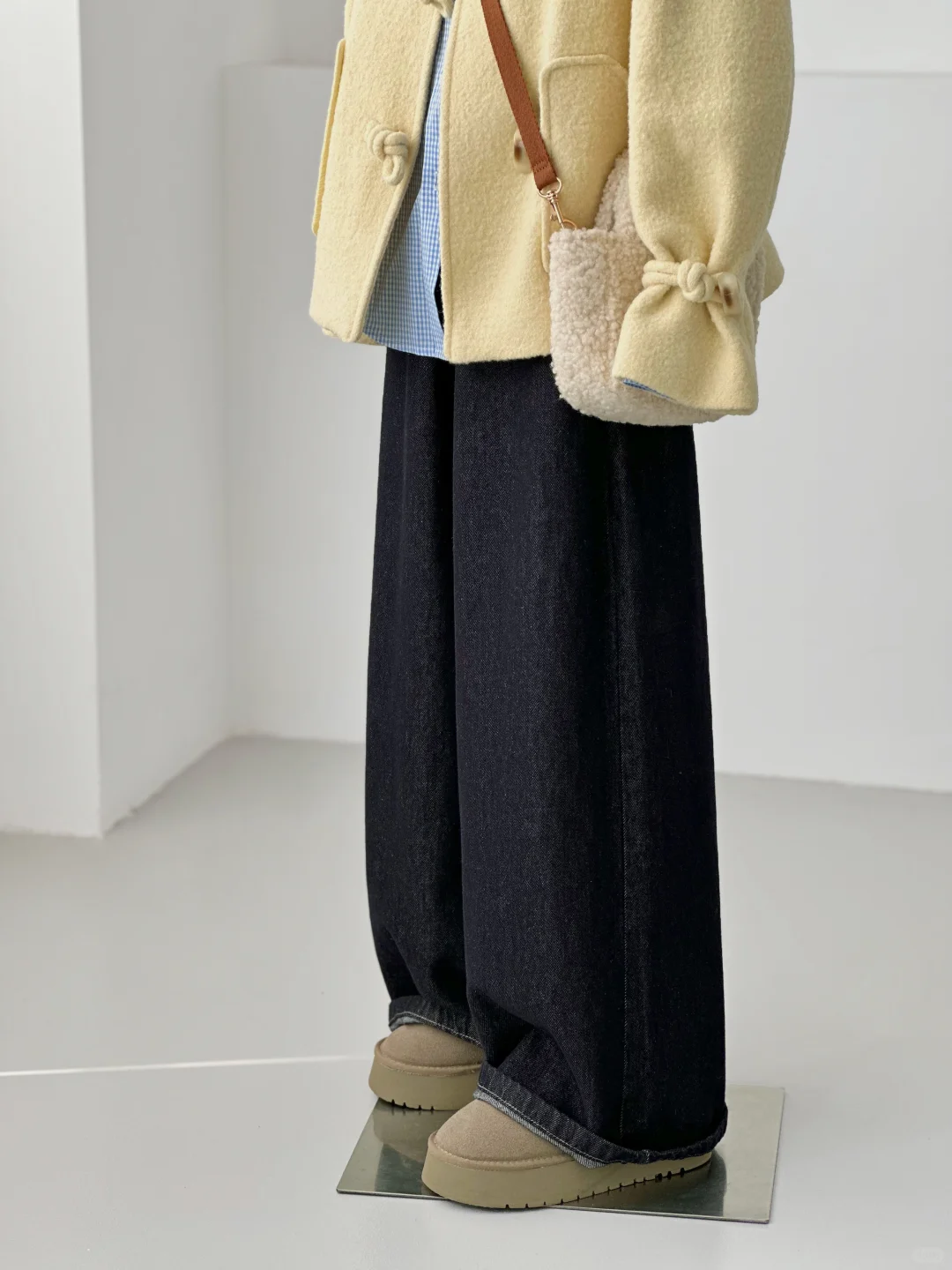 💛💛被这件奶黄色牛角扣大衣可爱到啦💛💛