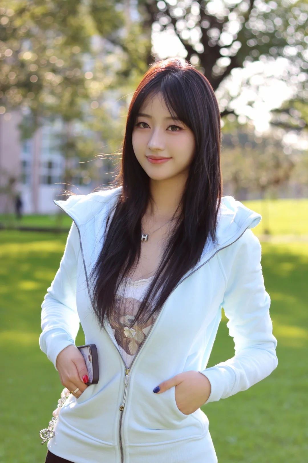 谁懂 第一次抓女孩子拍照就遇到女神了