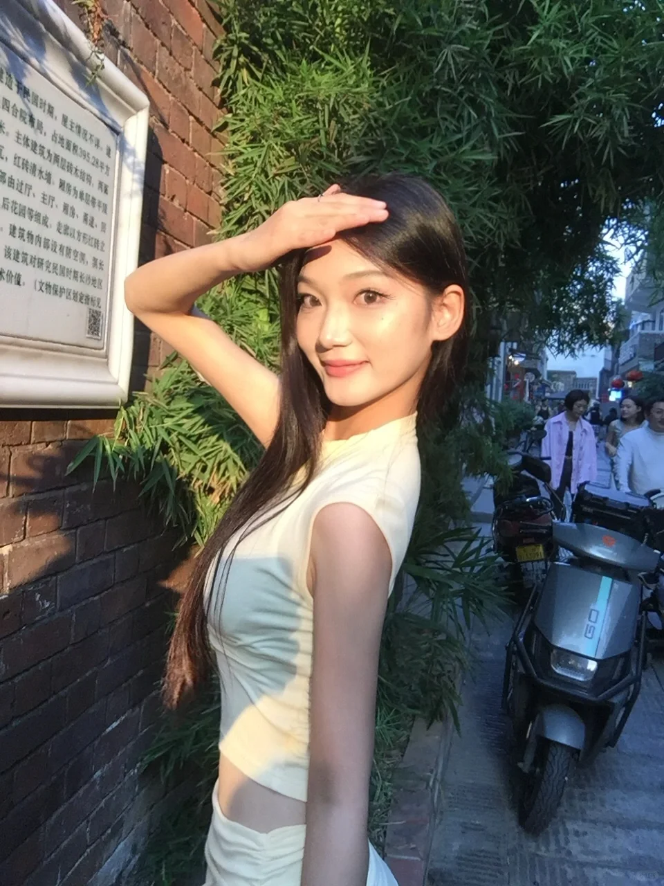 被问爆链接的黄裙子!!!