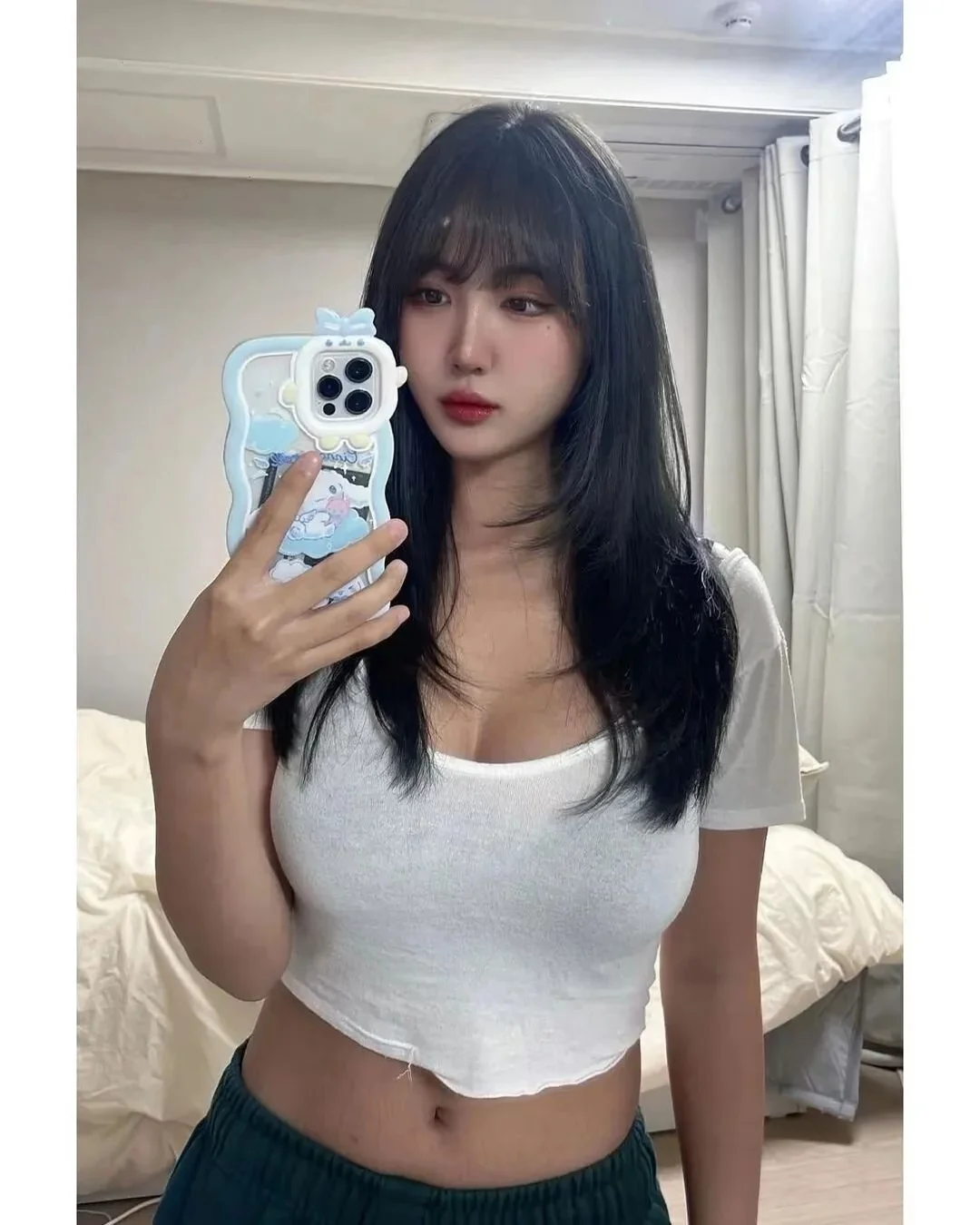 这身材超凶,超有料!果然“微胖”才是YYDS