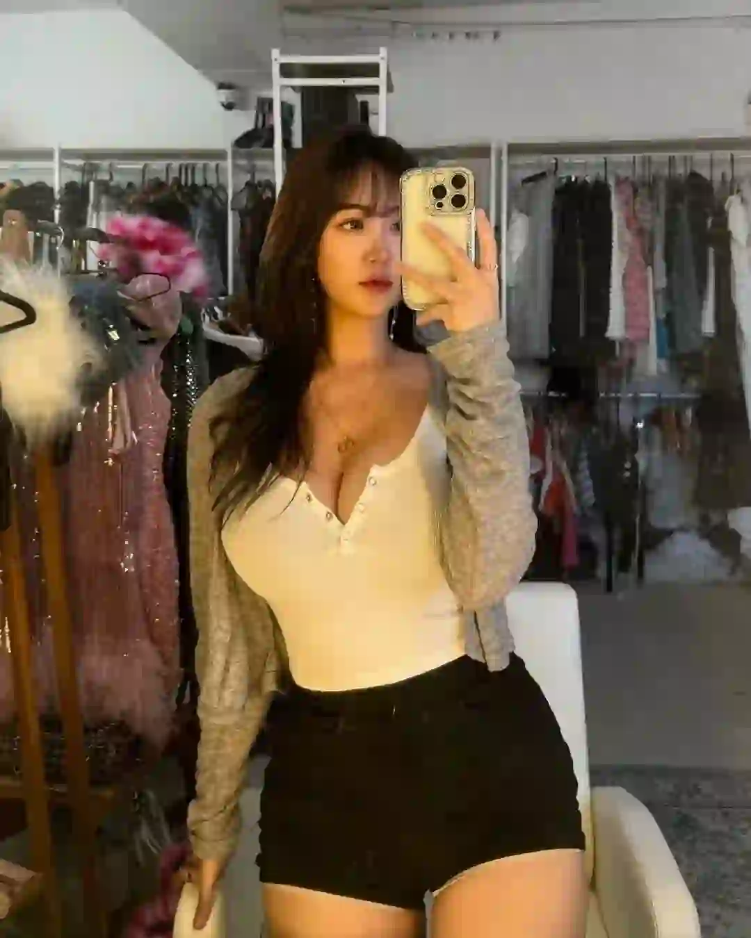 这身材超凶,超有料!果然“微胖”才是YYDS