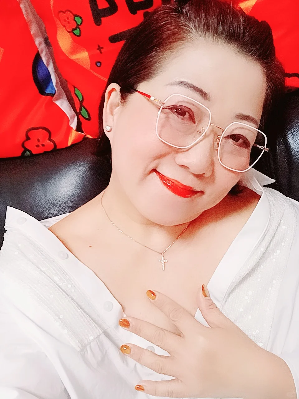 性感女星 模特儿 演员 歌手 主持 男親女愛