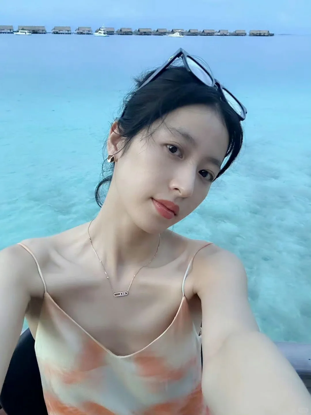周雨彤泳装👙(⁎⁍̴̛ᴗ⁍̴̛⁎)