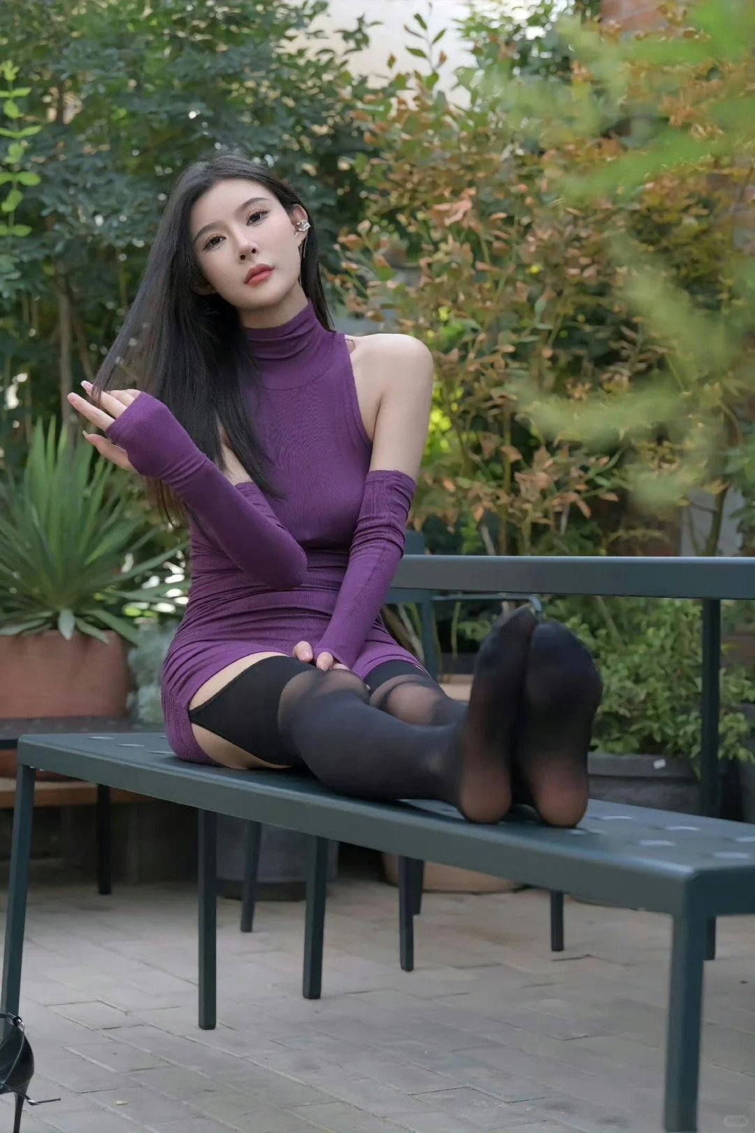 紫色连衣裙的优雅与性感秘籍👗