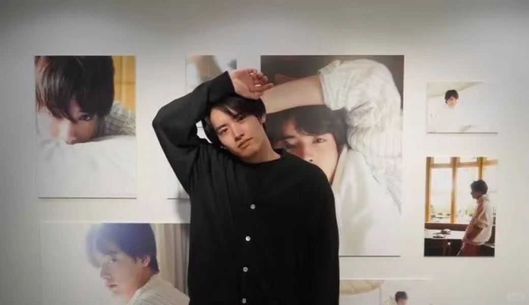 「E」写真集