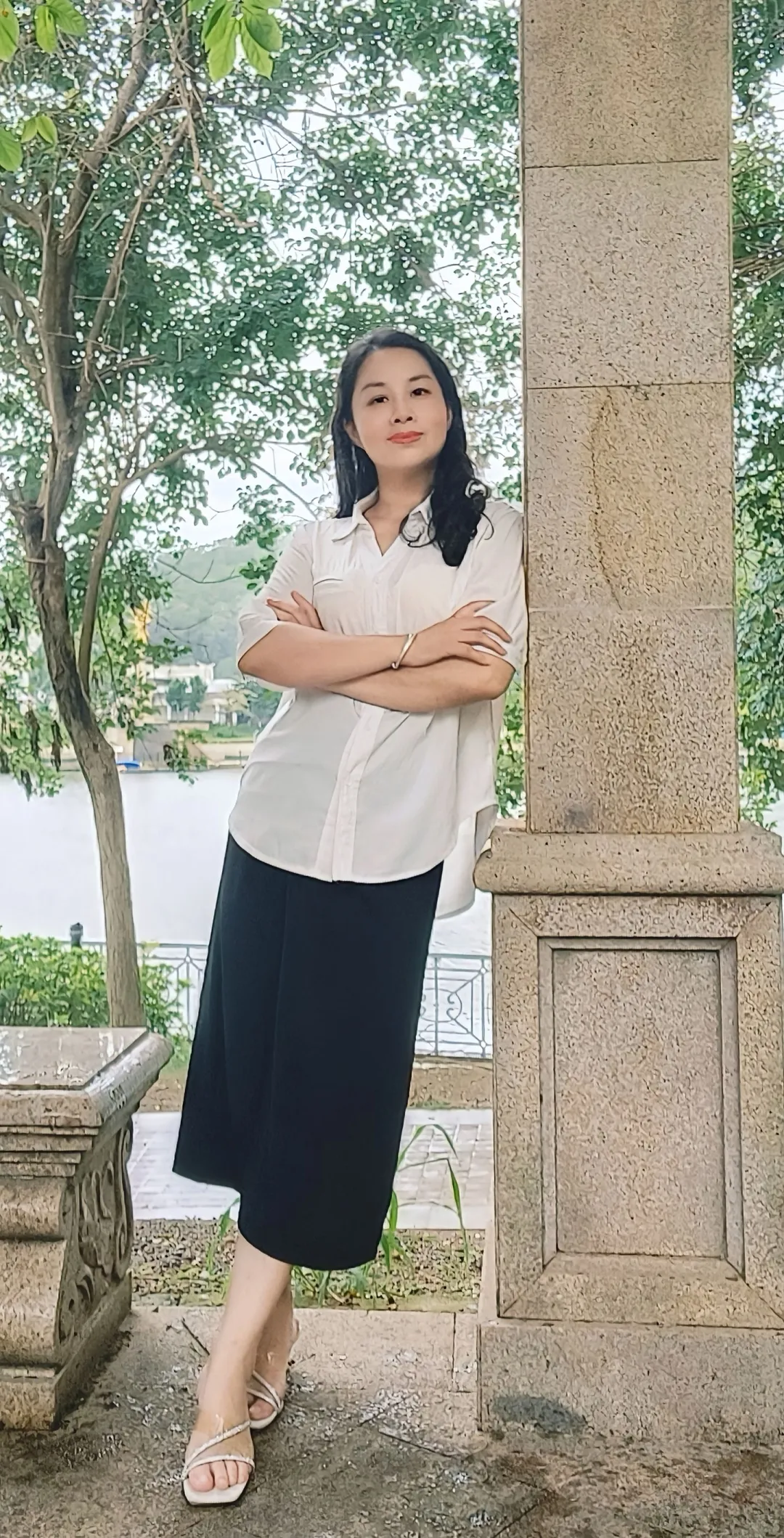 气质美女少妇，你喜欢吗