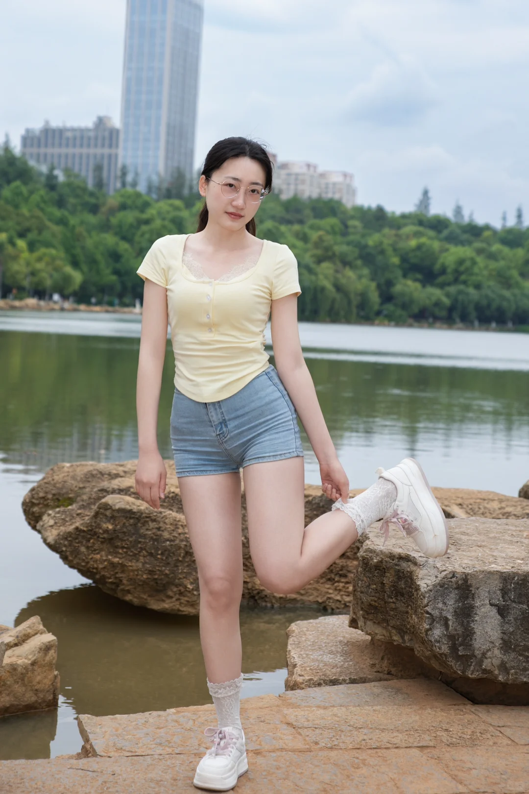 眼镜才不坏，眼镜是纯爱
