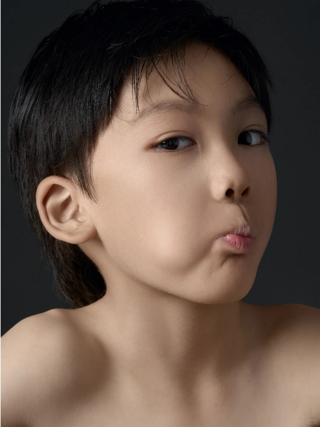 儿童肖像 | 第四张的帅气值,真的拉满了!