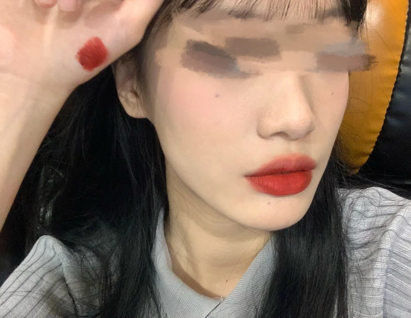 终于找到baby早期照片中类似腮红了！
