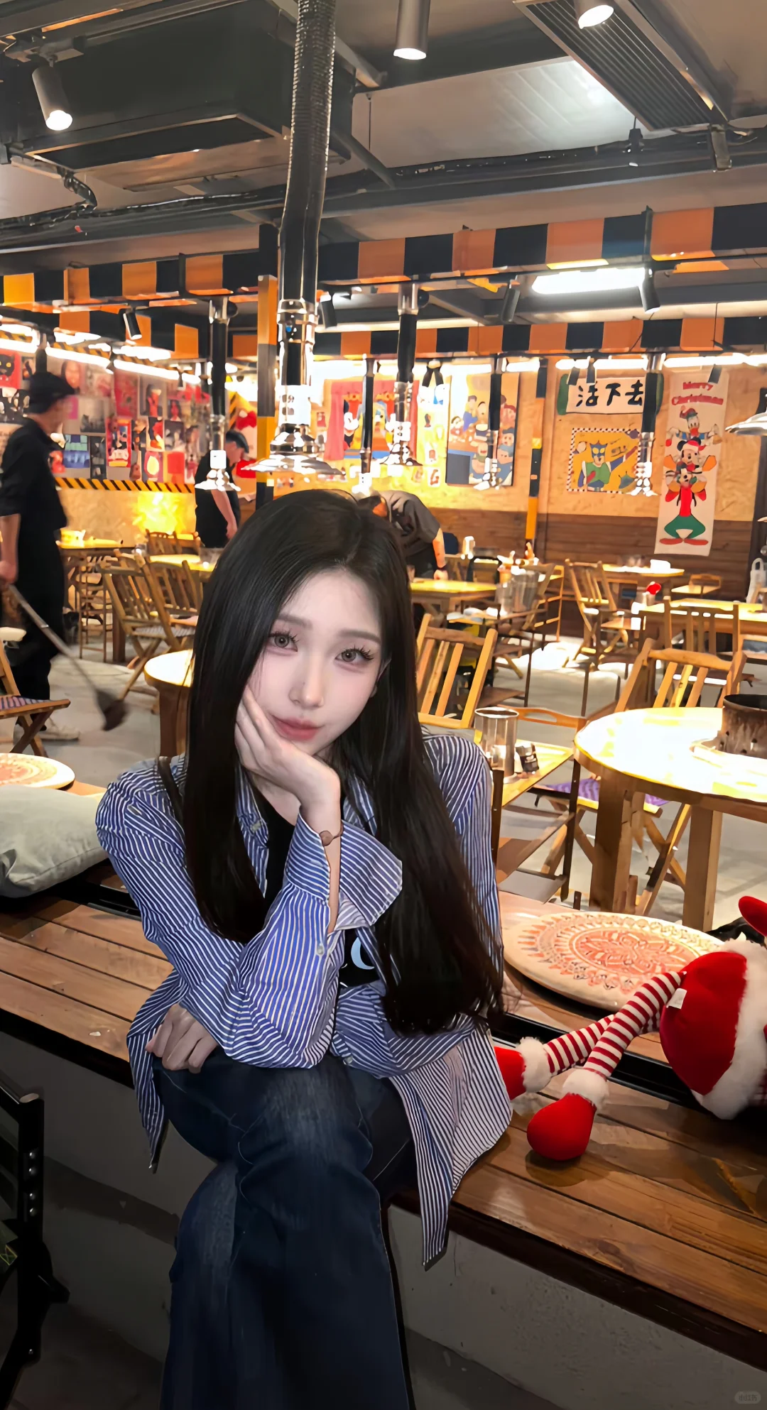 05 女大新人模特听话大吃度 蹲摄影师约拍