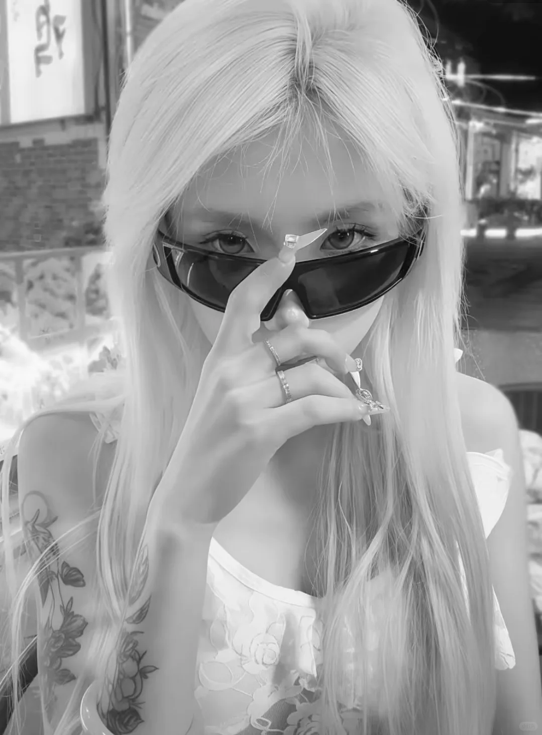 我家推推最美了。