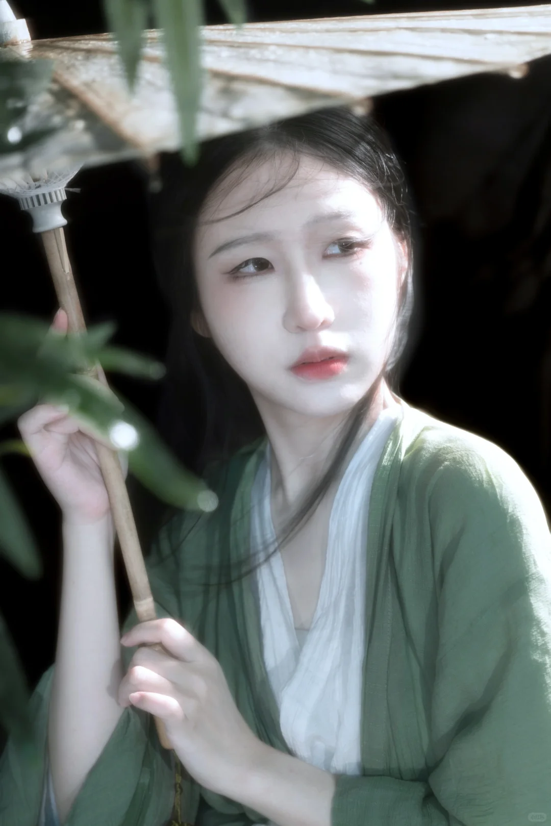 草木深•直裾袍🍃|深圳汉服内景