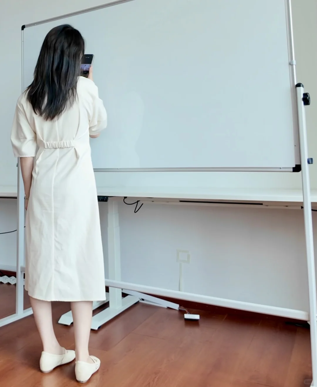 怎么会有人胆子大到没律师证还立人设