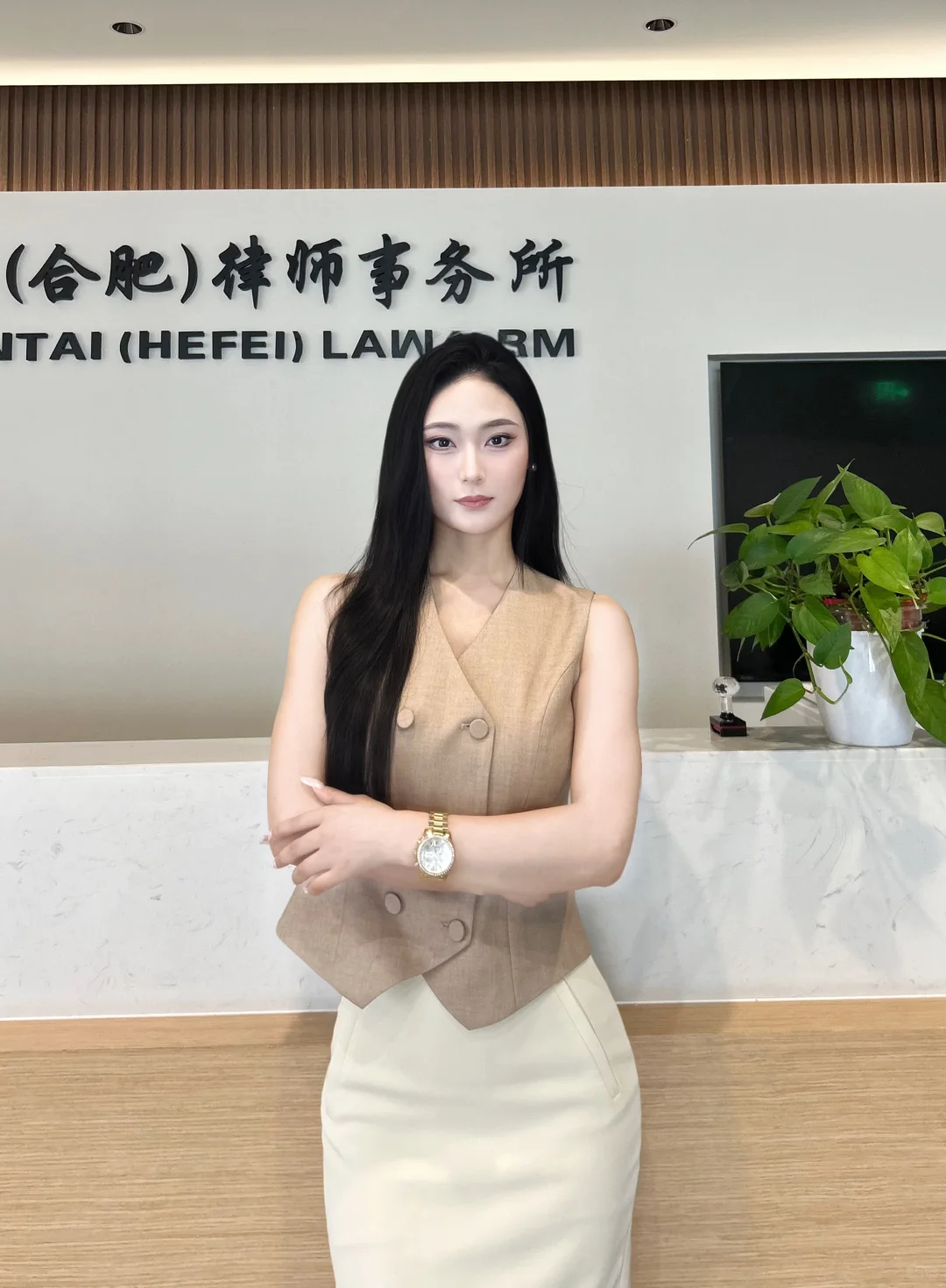 非律师cos却成了对精致真律师的围剿盛宴