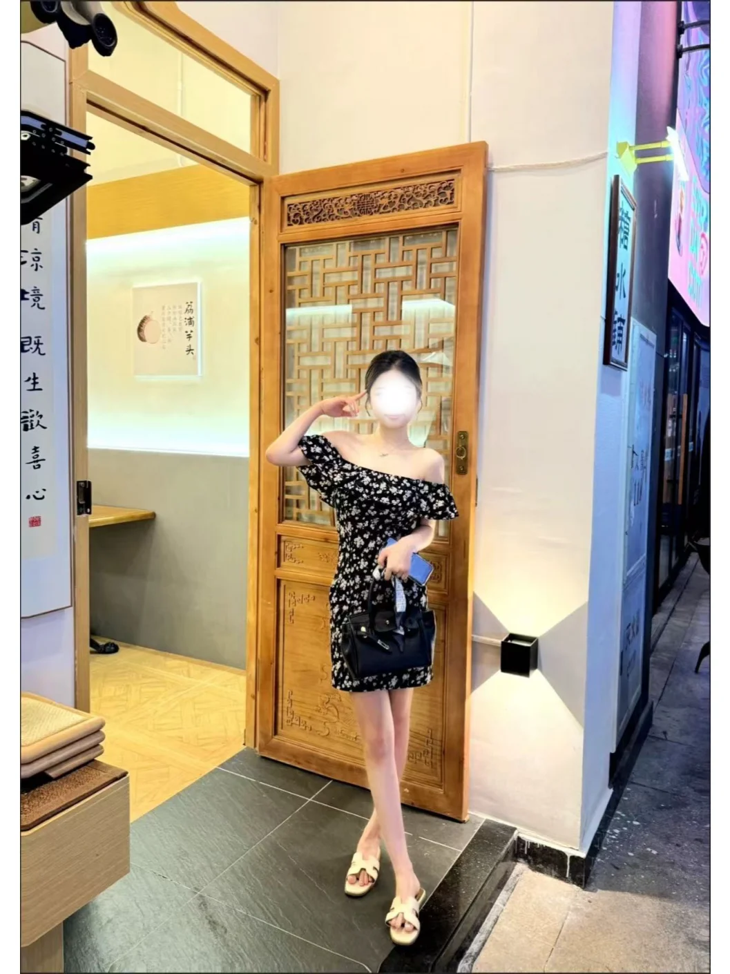 修身显瘦包臀短裙甜辣纯欲性感辣妹一字肩
