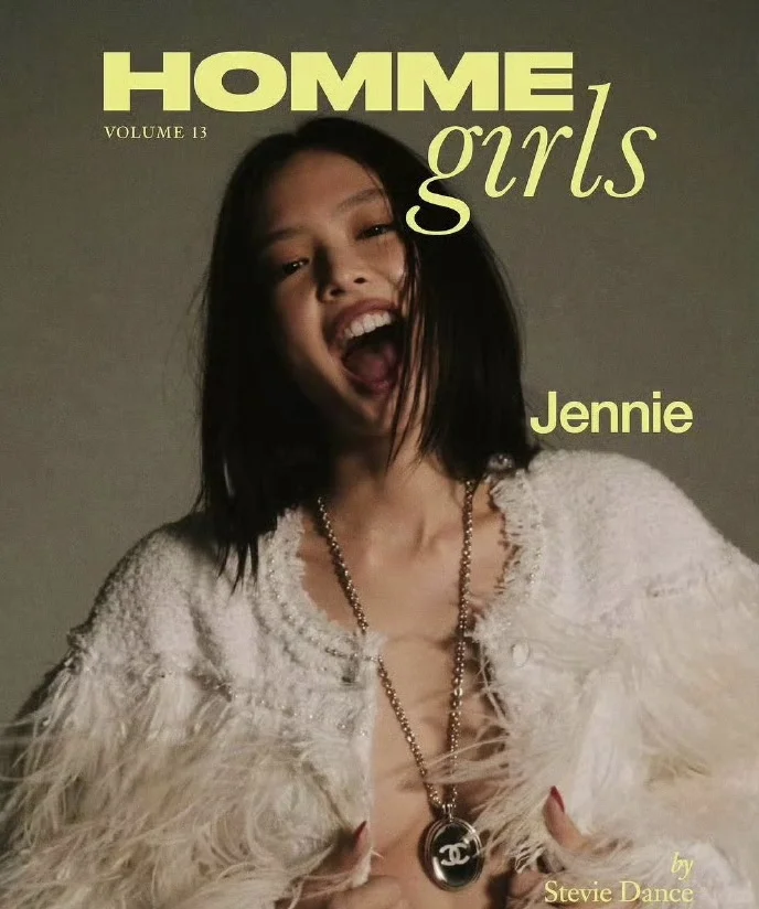 Jennie《HommeGirls》半裸封面