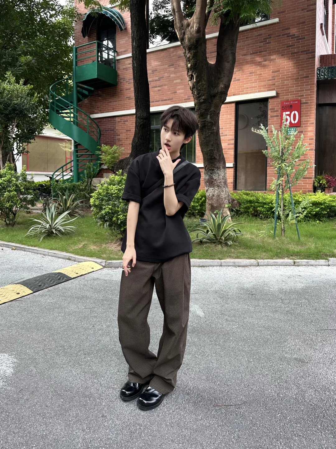 女生这么穿算什么风格