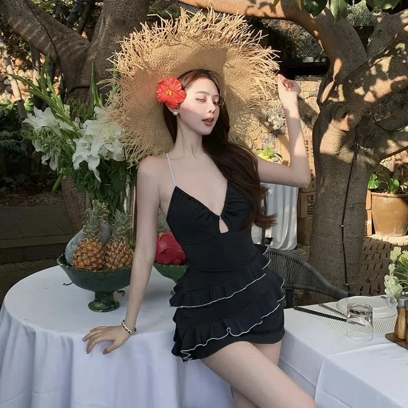 全网首发！性感吊带连体泳衣