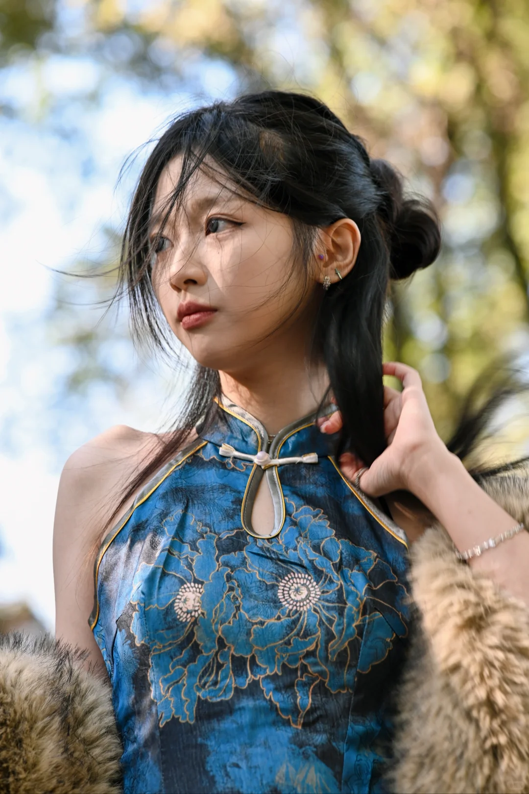 靠近一点，靠近一点