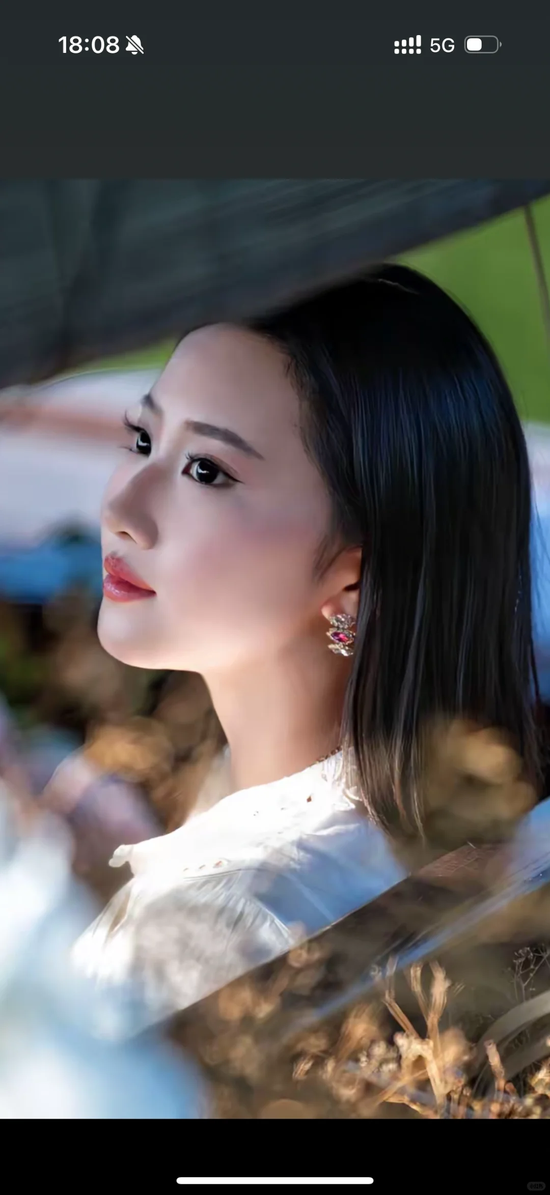 现在的美女们太多了，这个也太像刘亦菲了！