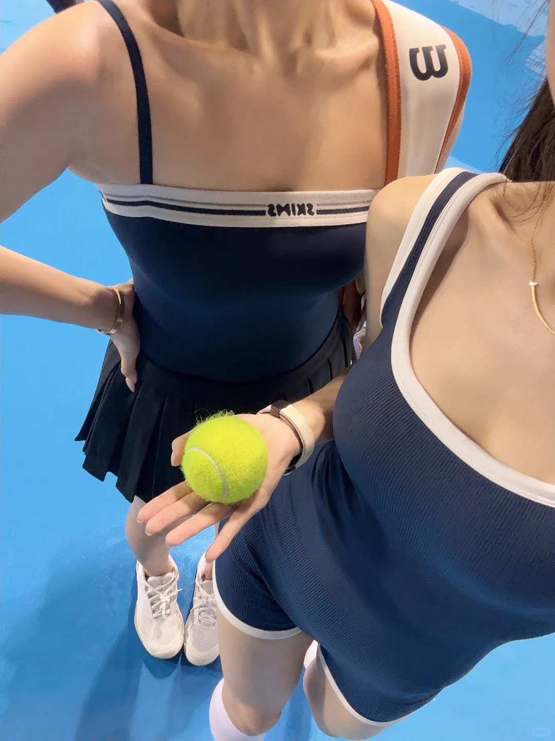 打网球🎾的女生最好是交三个男朋友