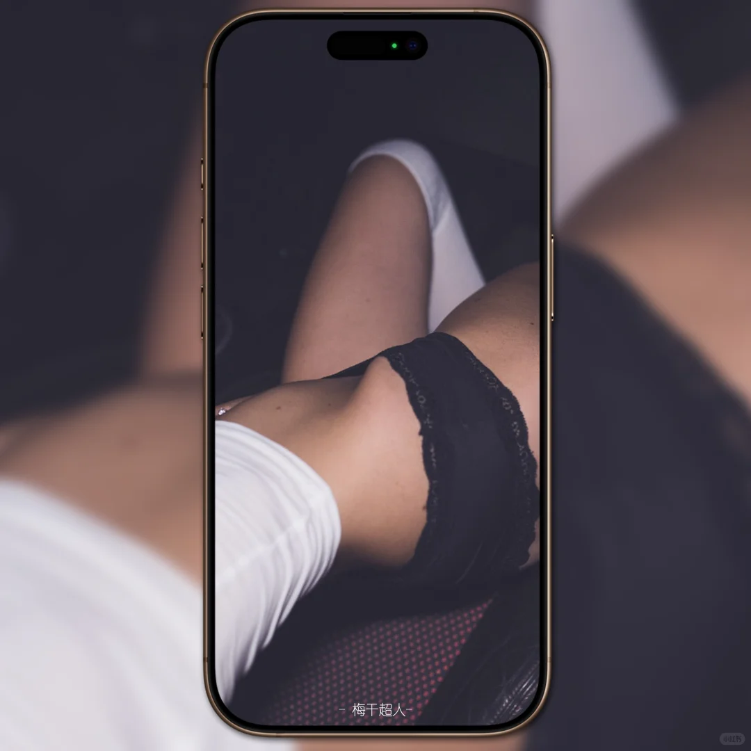 【每日壁纸分享】超热推的美女壁纸 速速取图