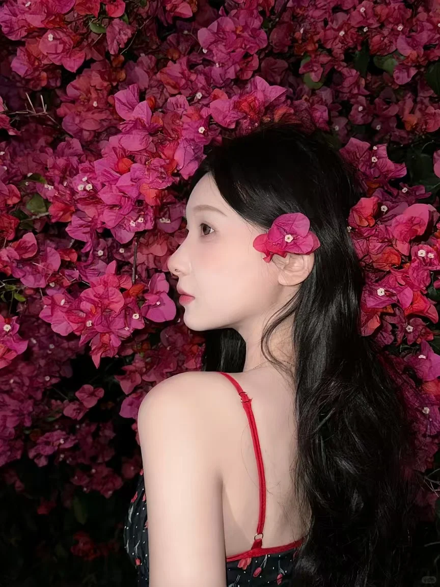 我知道，我的脚没我的脸好看