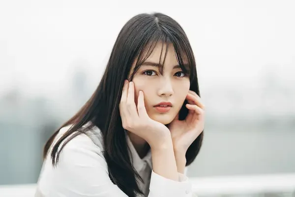 亚刻奥特曼女主水谷果穗,已结婚的人气女优