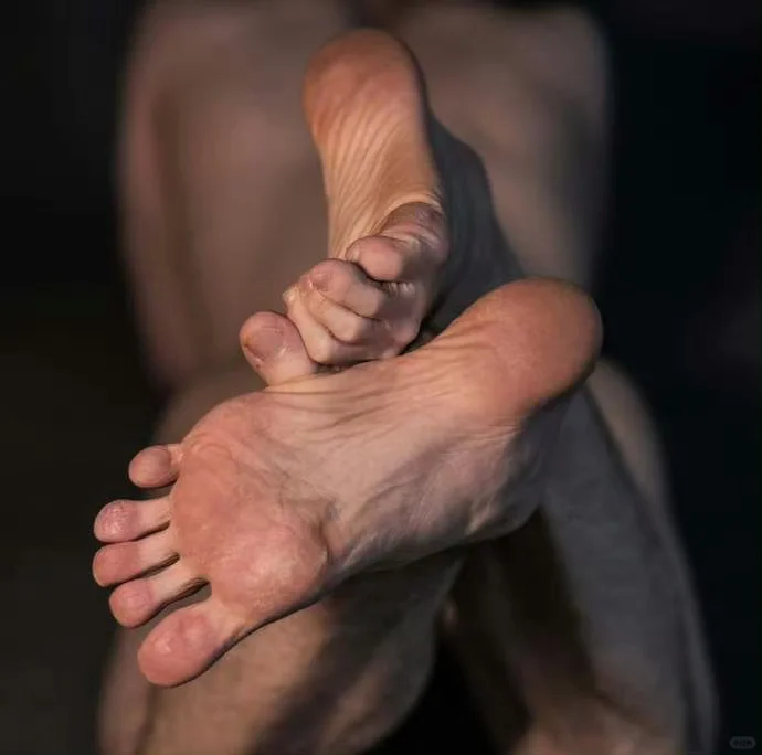 【绘画素材参考】——脚部🦶各角度