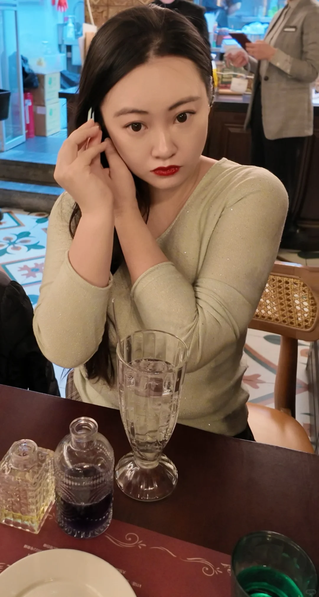老娘今天长这样📷