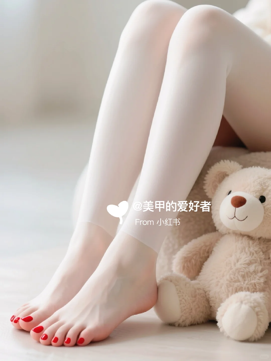 jio jio红色美甲