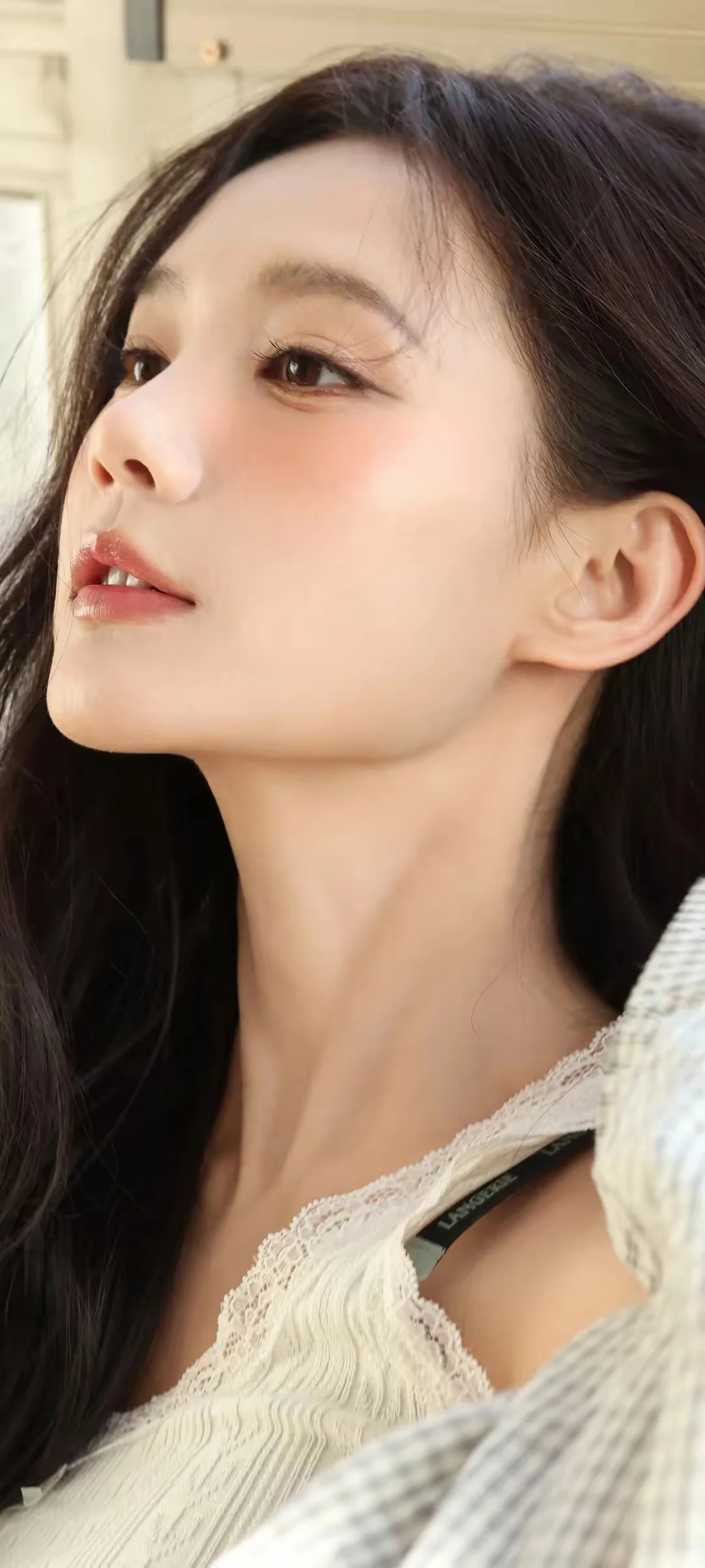 李一桐肉妞妞