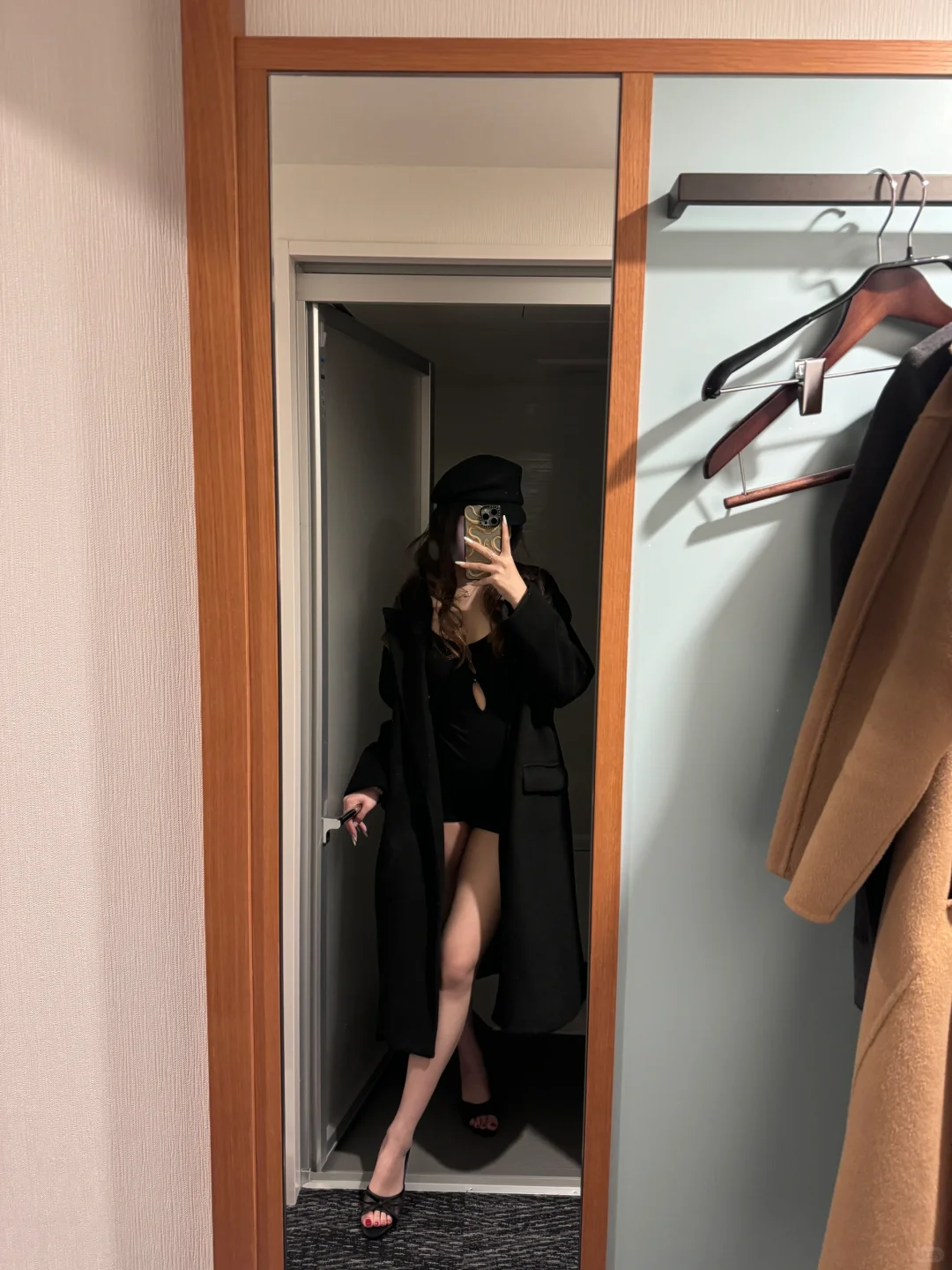 中国女人就得做大红美甲