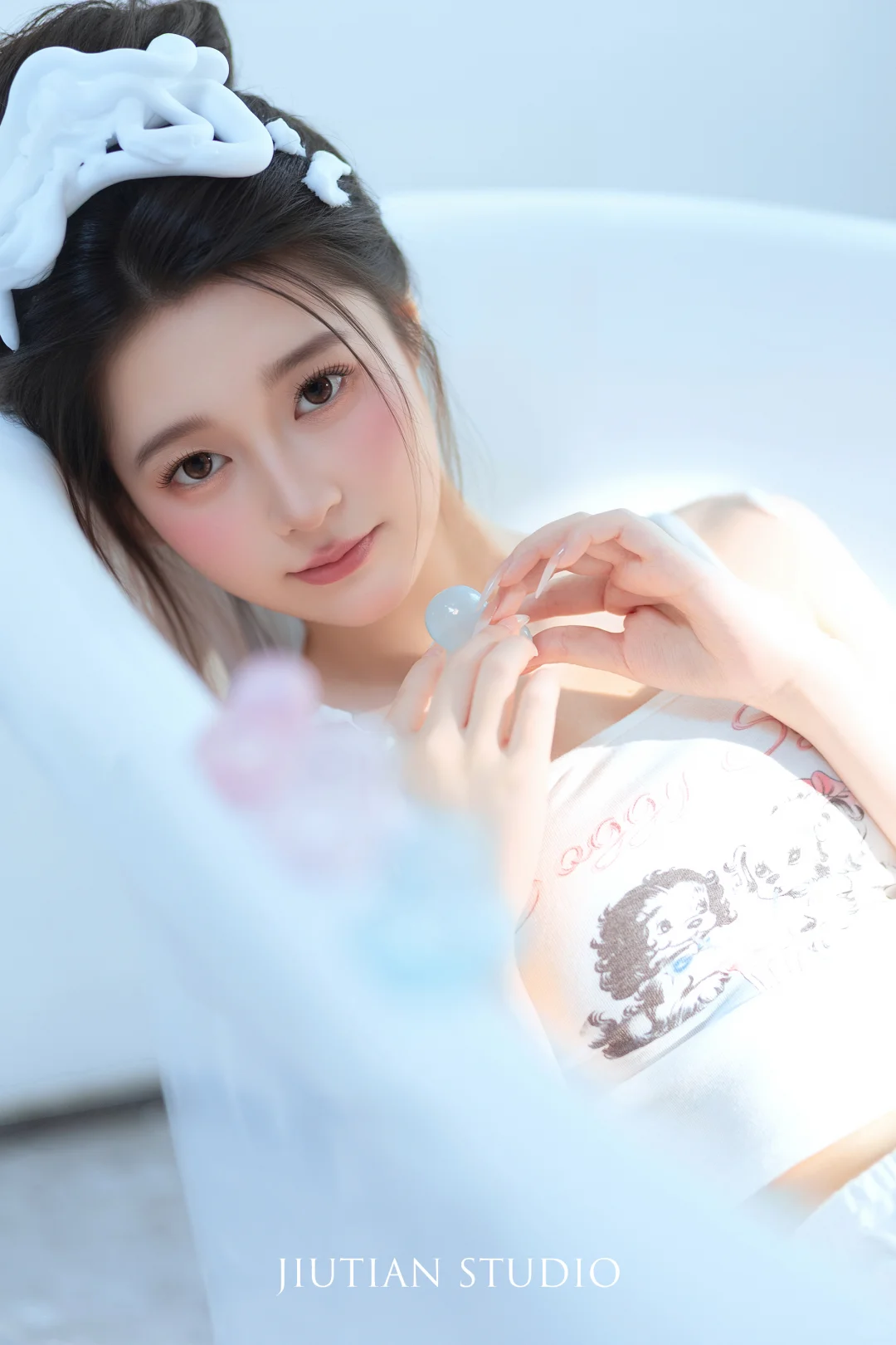 上海少女纯欲风光影氛围感写真