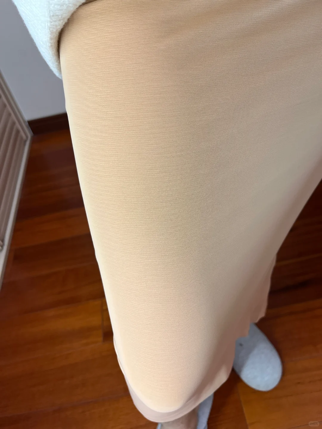 罗女士嫩模裙👗劝退