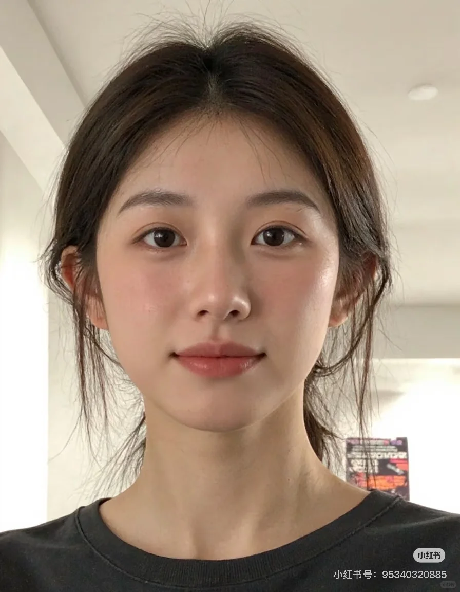 这个女生也太好看了吧