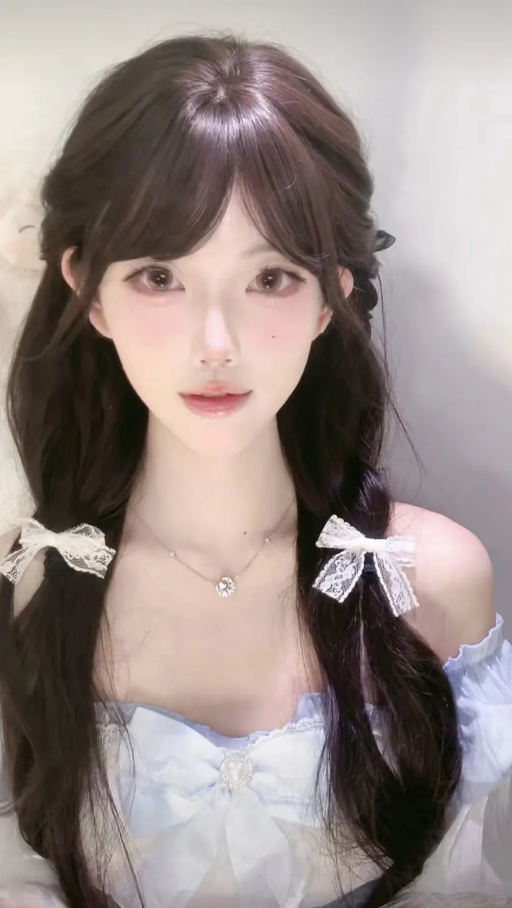 极致反差的疯批小美女 进去就走不了