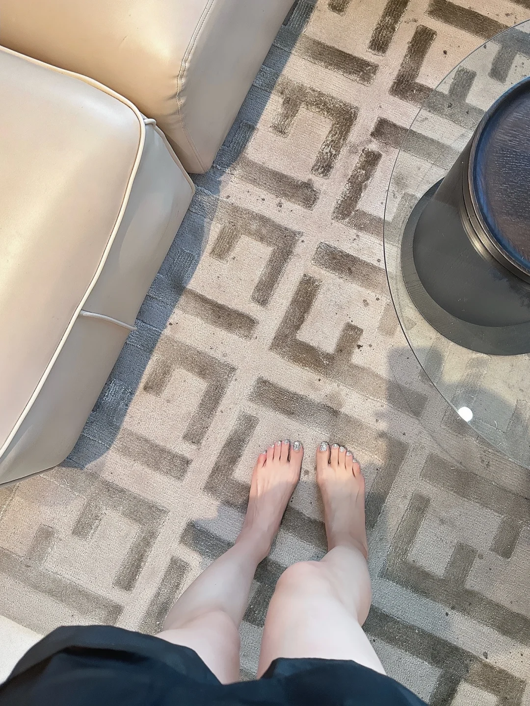 是喝醉低头看一眼 也会被自己闪到的美甲