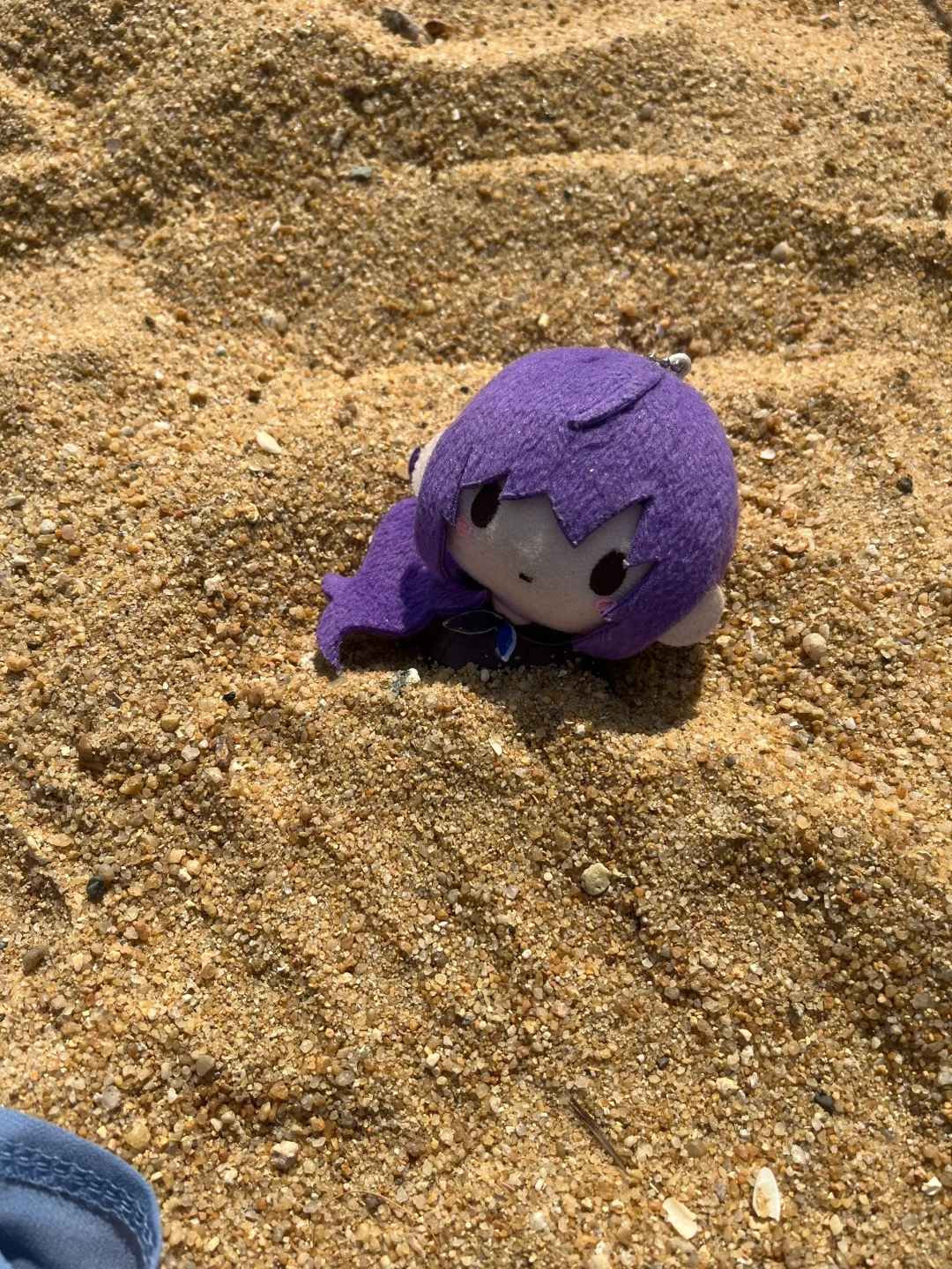 我cos朝比奈真冬去沙滩了！