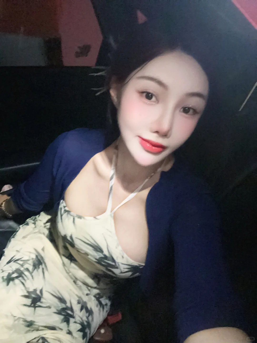 车里拍两张