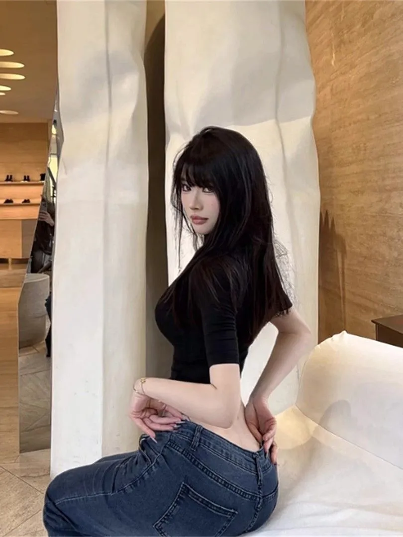 🖤纯欲风短袖太绝了！显瘦又辣妹🥹