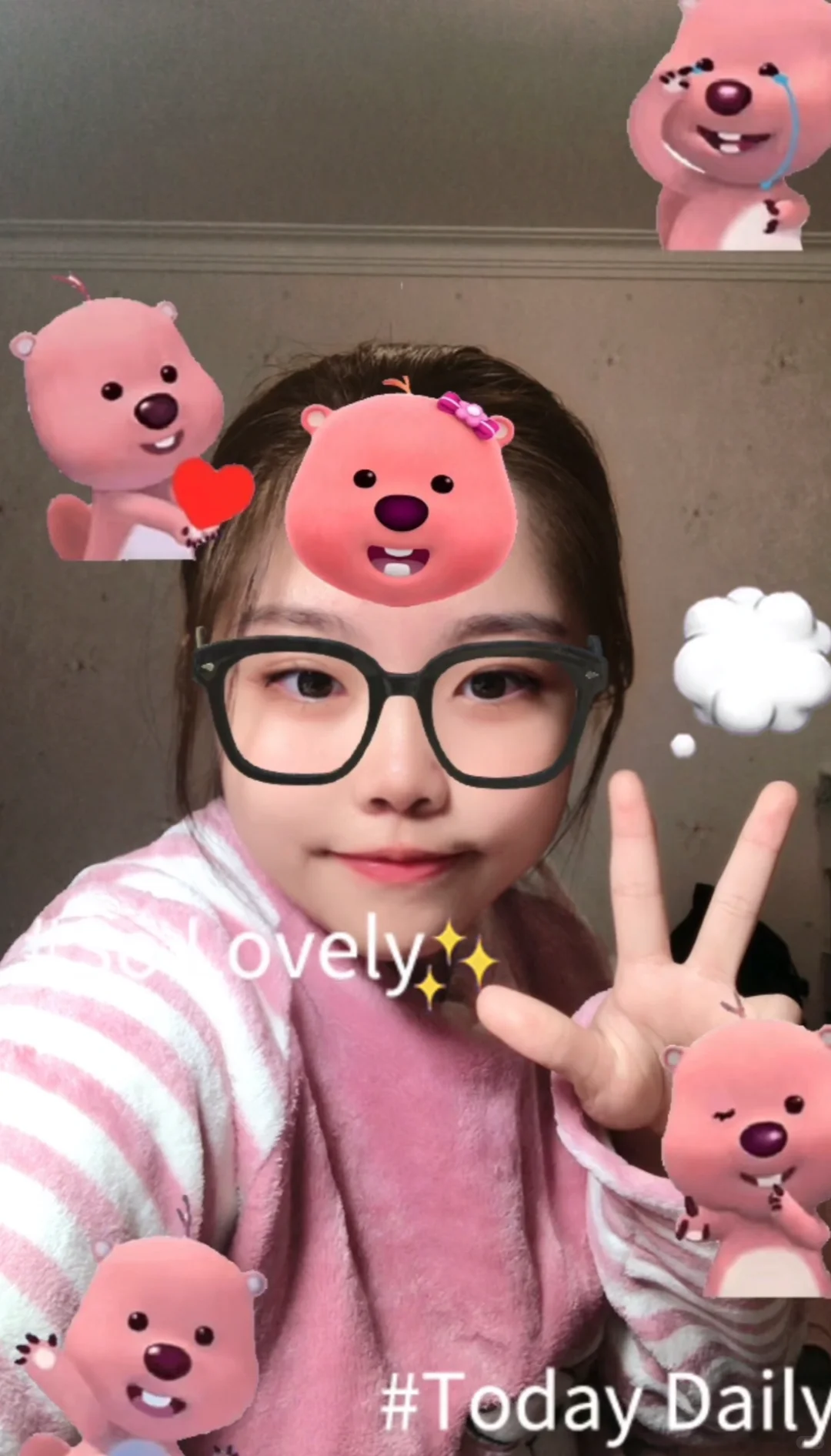 美女来喽📣