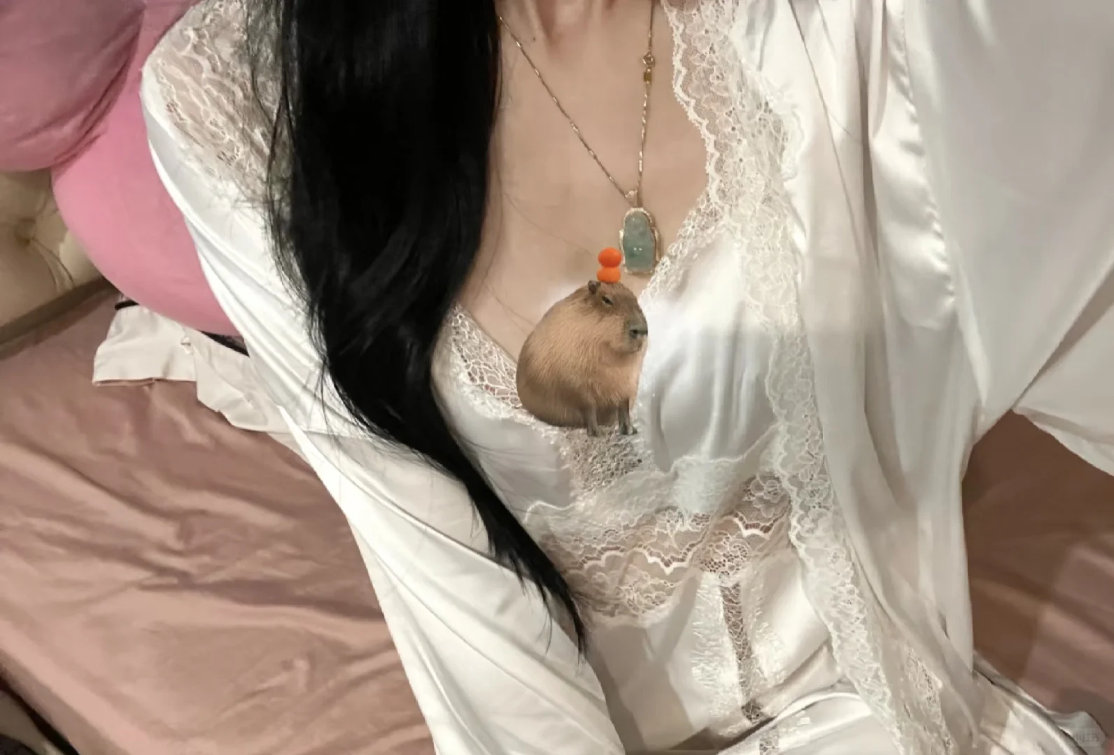 买到心爱的睡裙了！🎀