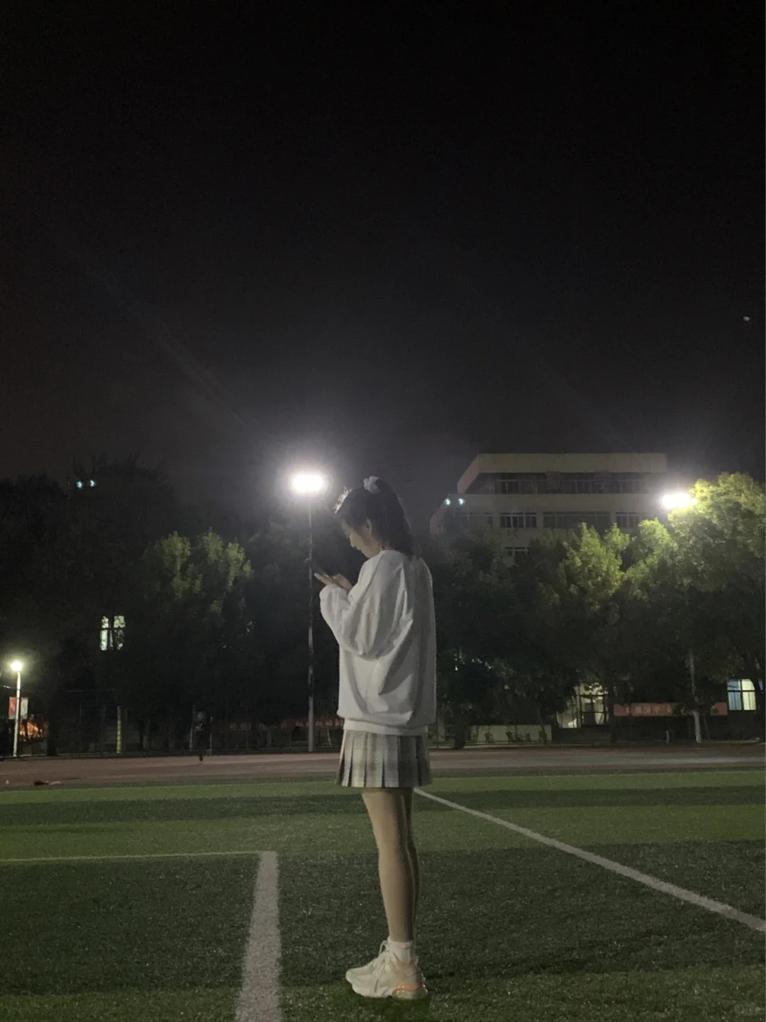 jk女孩不怕冷