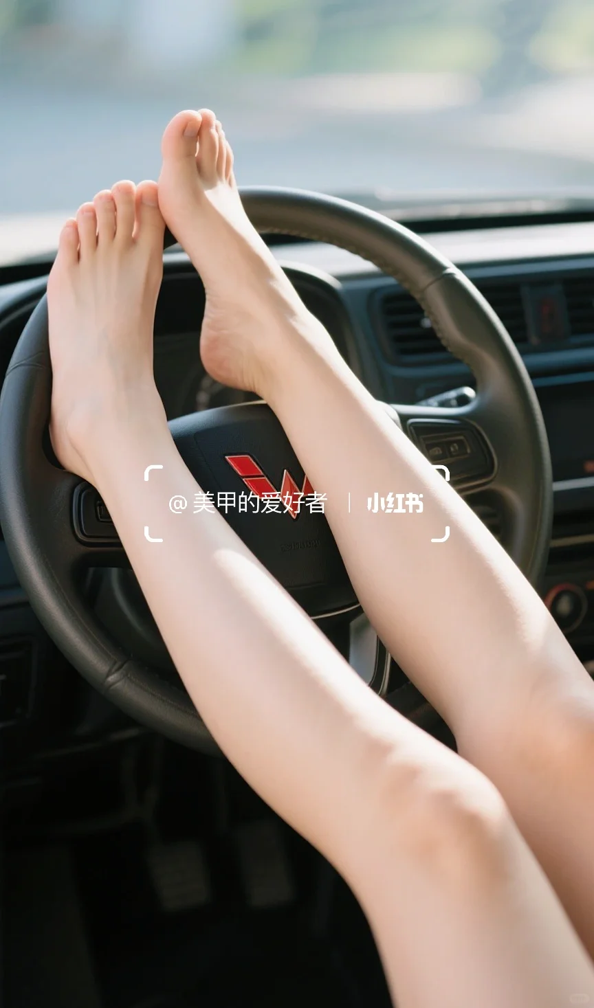 超美的女生腿，简直犯规！