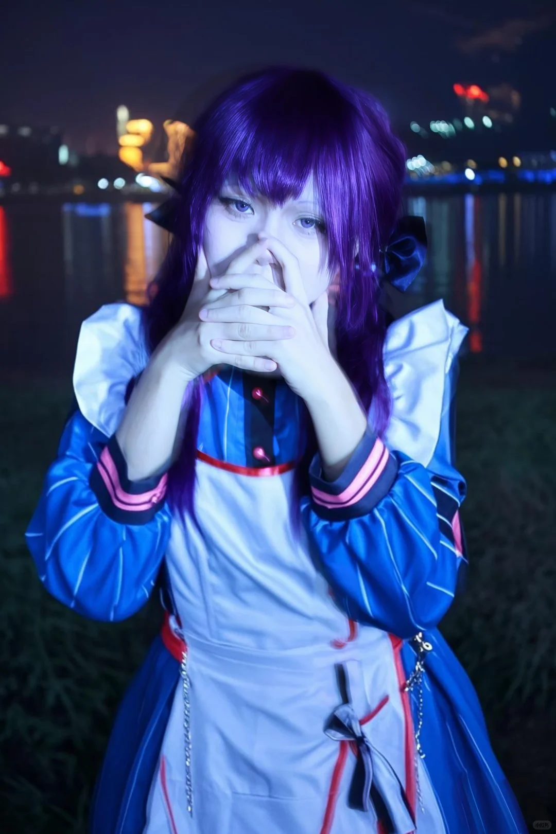 如同做了女鬼一般